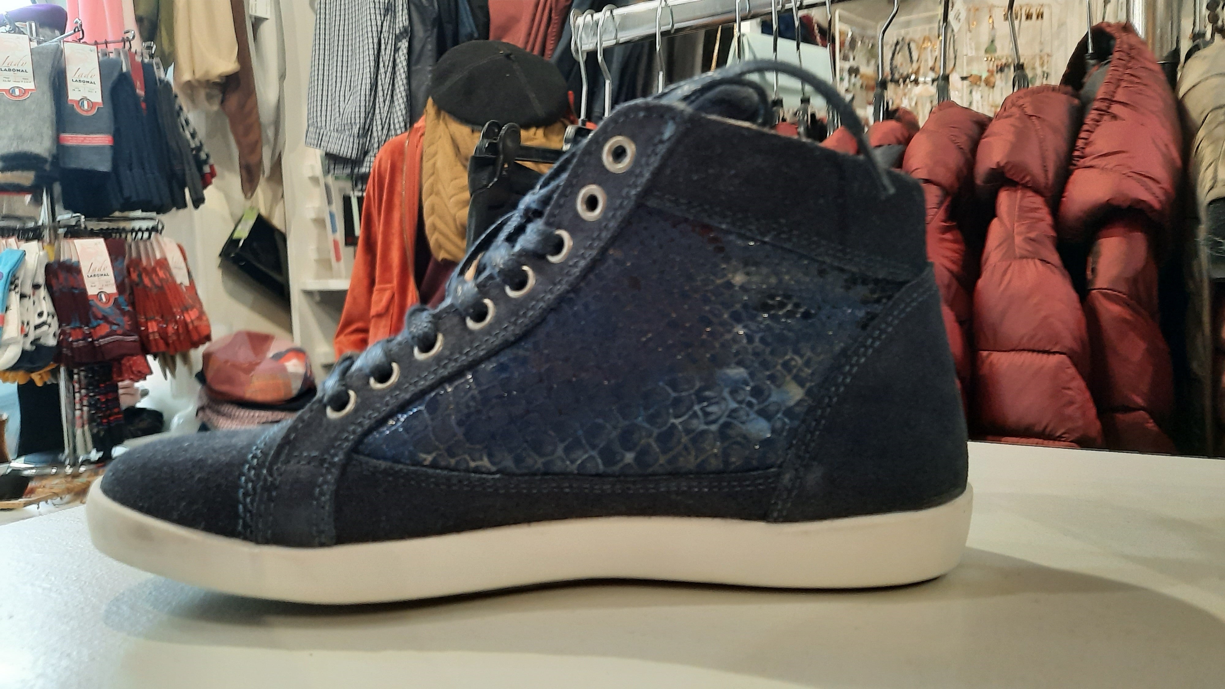 Basket montante-Skippy et Stoney Sneakers