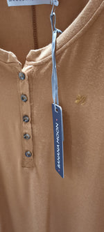 Charger l&#39;image dans la galerie, Tee-shirt EROE LUCIAN
